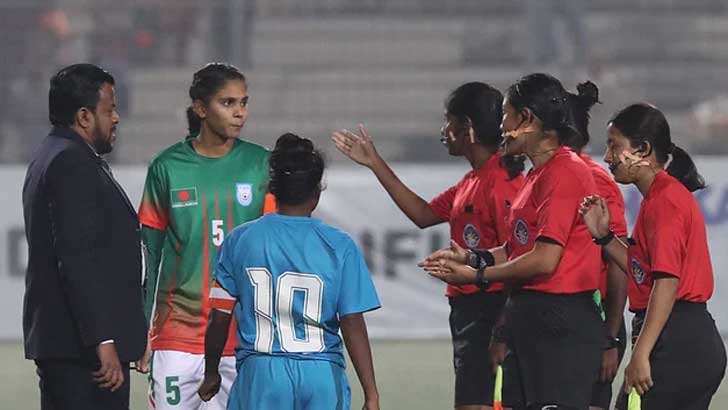 নাটকীয়তার ম্যাচে বাংলাদেশ-ভারত যৌথ চ্যাম্পিয়ন