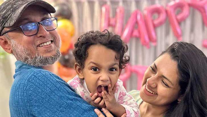 বাবার সুস্থতার পর অসুস্থ মেয়ে