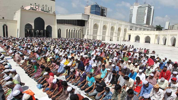 জুমার দিনের গুরুত্বপূর্ণ ১৭টি আমল