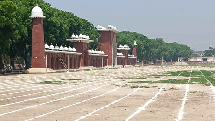 প্রস্তুত দক্ষিণ এশিয়ার সর্ববৃহৎ ঈদগাহ গোর-এ শহীদ ময়দান