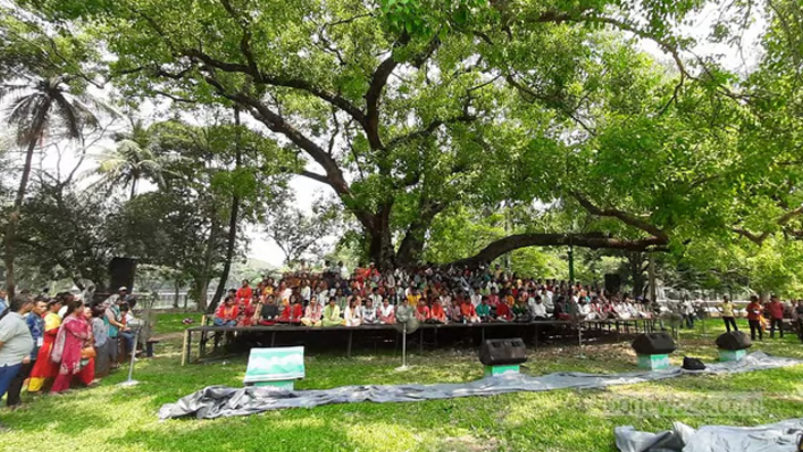 রমনা বটমূলে শেষ সময়ের মহড়া