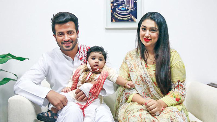 হঠাৎ ঈদে শাকিবের বাসায় কেন গিয়েছিলেন, জানালেন অপু বিশ্বাস