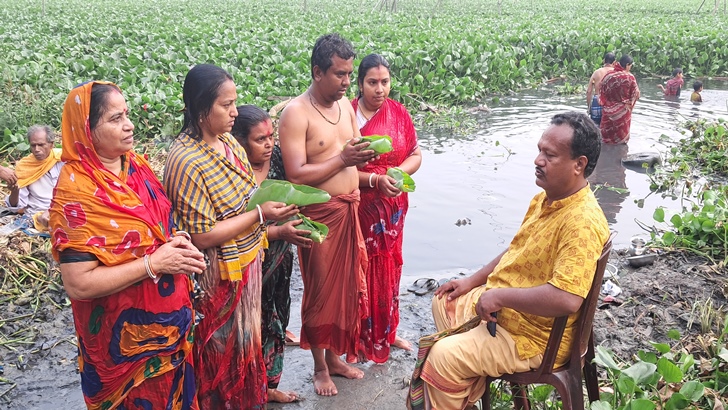 পাপমুক্তির মহাষ্টমী স্নান উৎসব