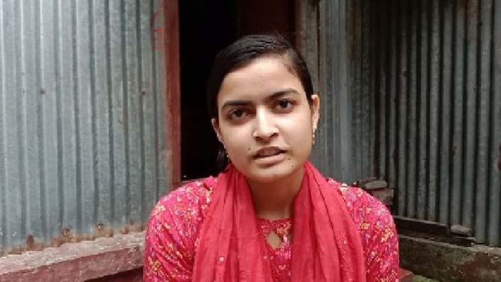 কোটিপতি স্বামীর সংসার ছাড়তে গরিবের মেয়ের সংবাদ সম্মেলন