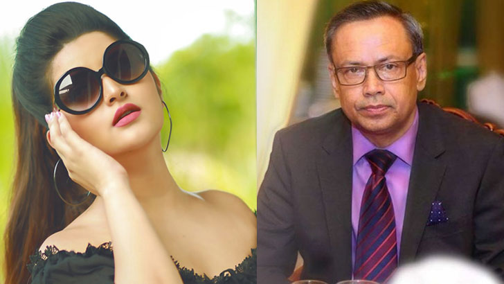 আমি আসলাম আর আপনি চলে যাচ্ছেন: নাসিরকে পরীমনি
