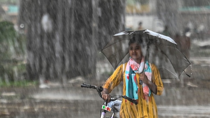 ঢাকাসহ ৬ বিভাগে ঝড়বৃষ্টির পূর্বাভাস