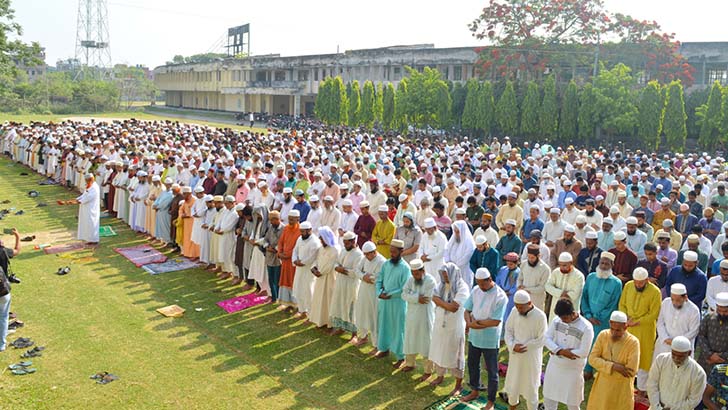 তীব্র তাপপ্রবাহে ত্রাহি জনজীবন, বৃষ্টির আশায় বিশেষ দোয়া