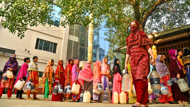 ফল-ফসলের উৎপাদন ব্যাহত হওয়ার শঙ্কা