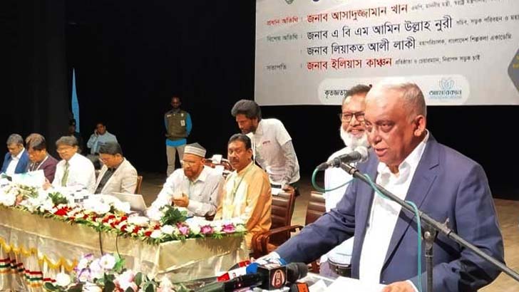 দুর্ঘটনায় মৃত্যু কমাতে শিগগিরই পূর্ণাঙ্গ সড়ক আইন পাস: স্বরাষ্ট্রমন্ত্রী