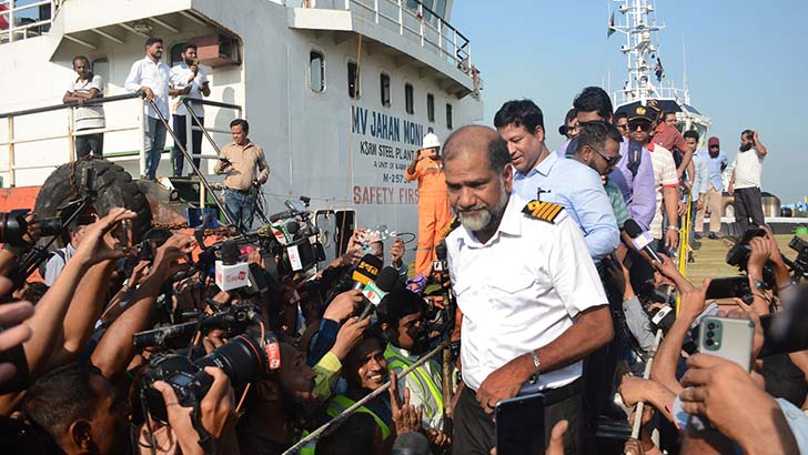 ৩৩ দিনের দুঃসহ স্মৃতি তুলে ধরলেন ক্যাপ্টেন