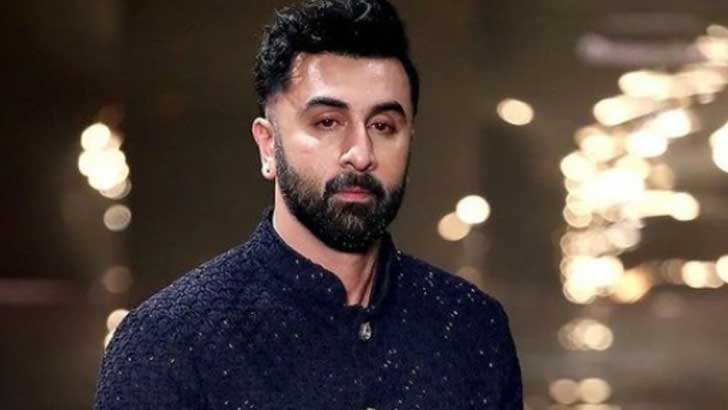 শৈশবের অজানা কথা প্রকাশ্যে আনলেন রণবীর