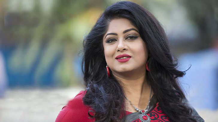 সবার জানা উচিৎ আমাদের কমিউনিটি কত বড়: মৌসুমী