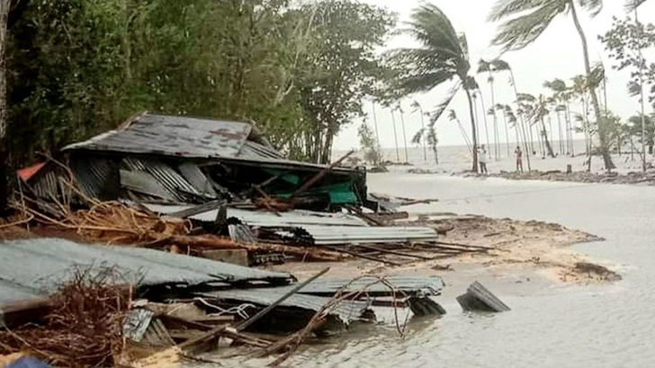 রিমালে লন্ডভন্ড উপকূলের ২০ জেলা, প্রাথমিকভাবে ক্ষয়ক্ষতি ৬০৮৮ কোটি টাকা