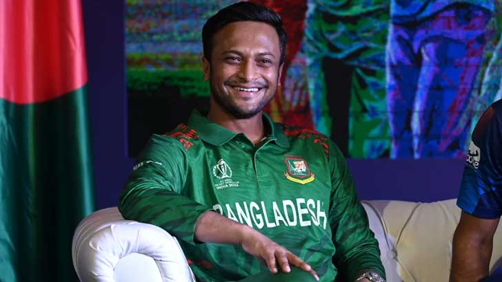 ‘বাংলাদেশের ক্রিকেটের জন্য বিশাল উপহার সাকিব’  