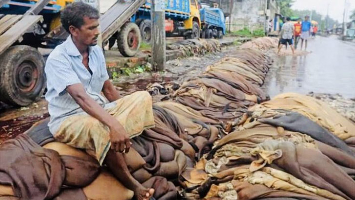 ট্যানারি মালিক সিন্ডিকেটের কাছে জিম্মি ক্ষুদ্র ব্যবসায়ীরা