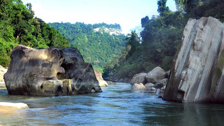 থানচিতে পর্যটকদের ভ্রমণে নিষেধাজ্ঞা শিথিল