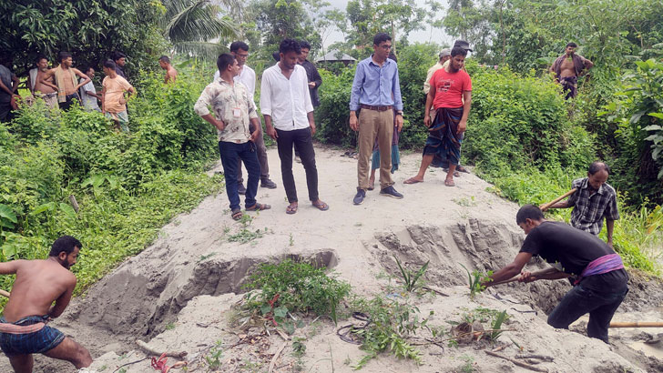 কোটালীপাড়া উপজেলা প্রশাসন ৪টি খাল দখলমুক্ত করেছে