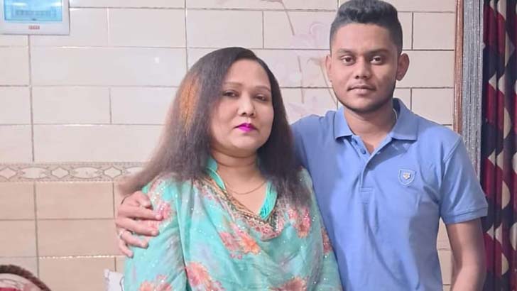 সাকিবের কর্মকাণ্ডে অতিষ্ঠ এলাকাবাসী