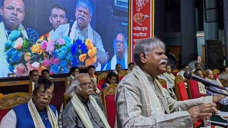 সুবিধাবাদীদের থেকে প্রধানমন্ত্রীকে রক্ষায় সচেতন নাগরিকদের এগিয়ে আসতে হবে