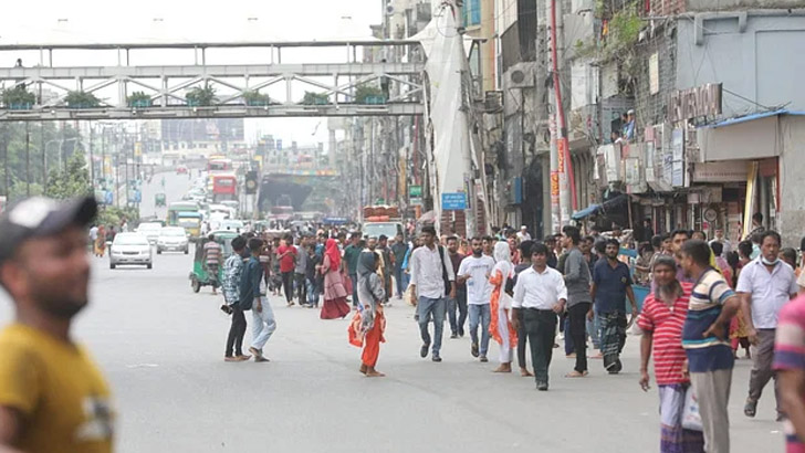 বাংলা ব্লকেডে স্থবির ঢাকা, জনদুর্ভোগ চরমে