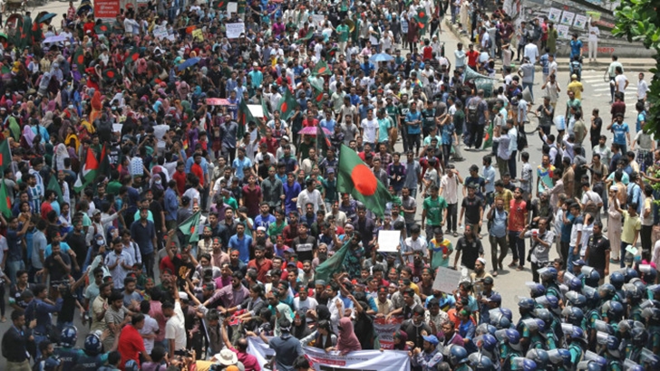 সন্ধ্যায় নতুন কর্মসূচি দেবেন কোটা আন্দোলনকারীরা