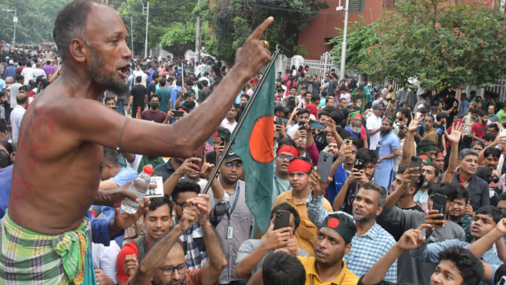 ছাত্র-জনতা কারফিউ মানে না, আন্দোলন ও কর্মসূচি চলবে