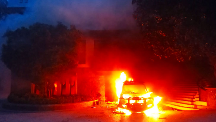 বিজয়ের দিনেও পুলিশের গুলি হামলা, নিহত ১০৩