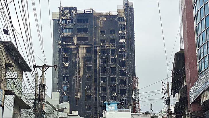 শাহীন চাকলাদারের হোটেলে আগুন, নিহত বেড়ে ২৪