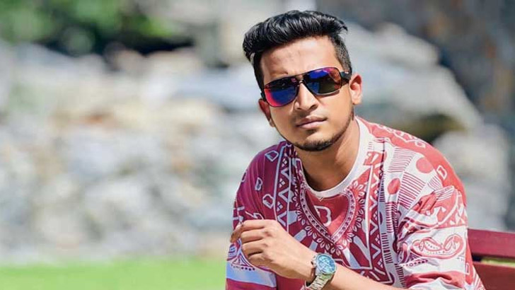 ‘পিএমের চোখে পড়ার এটাই সুবর্ণ সুযোগ, সরকার যতদিন আছে সুবিধা পাবি’