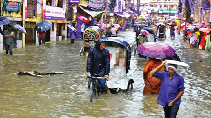 পাহাড়ের পাদদেশে ঝুঁকি নিয়ে লক্ষাধিক মানুষ