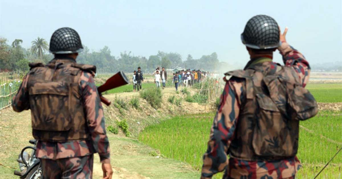 এবার সীমান্তে বিএসএফের কাঁটাতারের বেড়া নির্মাণে বিজিবির বাধা