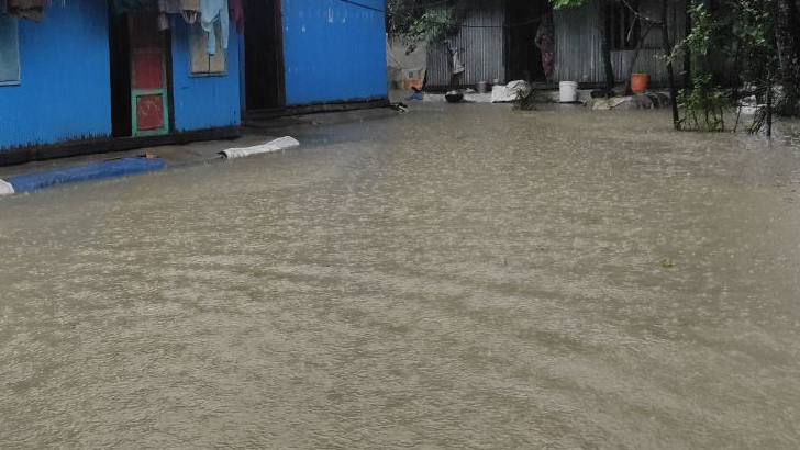 নোয়াখালীর বন্যা পরিস্থিতির আরও অবনতি, পানিবন্দি ২০ লাখ মানুষ