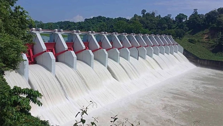 বন্ধ করা হয়েছে কাপ্তাই বাঁধের খুলে দেওয়া গেট