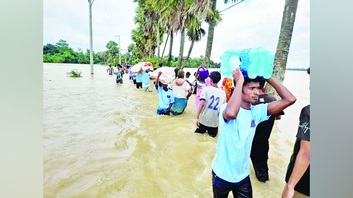 বন্যায় দুর্ভোগ