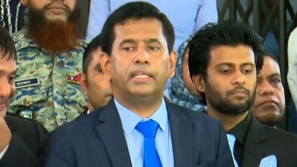 শেখ হাসিনা চাইলে বিদেশি আইনজীবী রাখতে পারবেন: তাজুল ইসলাম