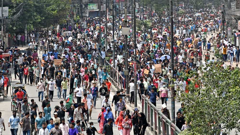 ছাত্রদের আন্দোলনে গুলি করার অভিযোগে তিন এমপির বিরুদ্ধে মামলা