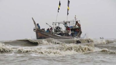 বঙ্গোপসাগরে ট্রলারডুবিতে এক জেলের মৃত্যু, নিখোঁজ ৩