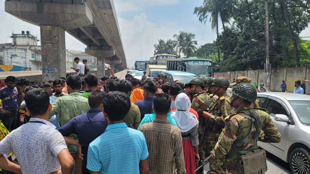 অবরোধের তিন ঘণ্টা পর স্বাভাবিক ঢাকা-ময়মনসিংহ মহাসড়ক