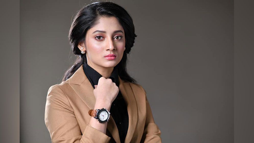 যে কারণে মেকআপ নিয়ে খুঁতখুঁতে পূজা চেরি