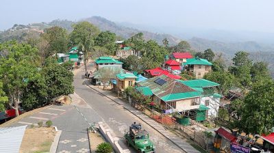 অবরোধ শেষে ফিরছেন সাজেকে আটকেপড়া পর্যটকরা