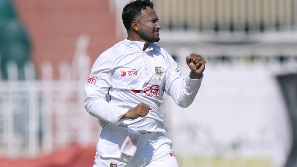 টেস্ট ক্রিকেটে সাকিবের যত রেকর্ড