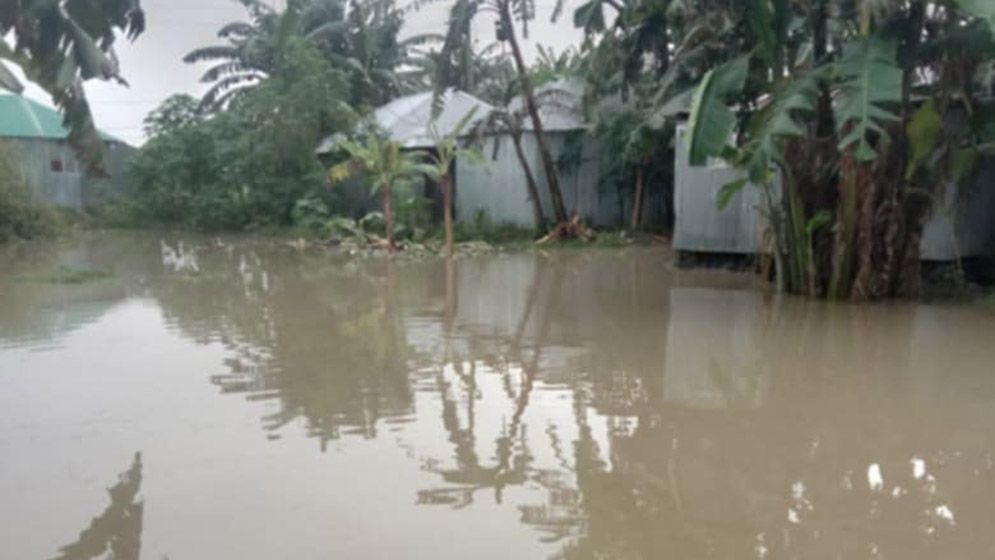 তিস্তার পানি বৃদ্ধি, পানিবন্দি পাঁচ শতাধিক পরিবার