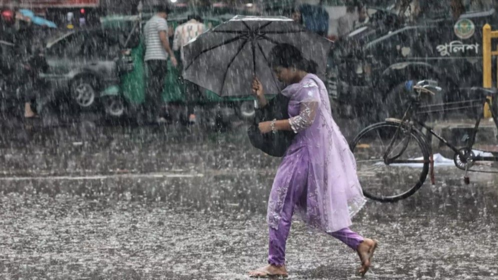 দেশের সব বিভাগেই বজ্রবৃষ্টির আভাস