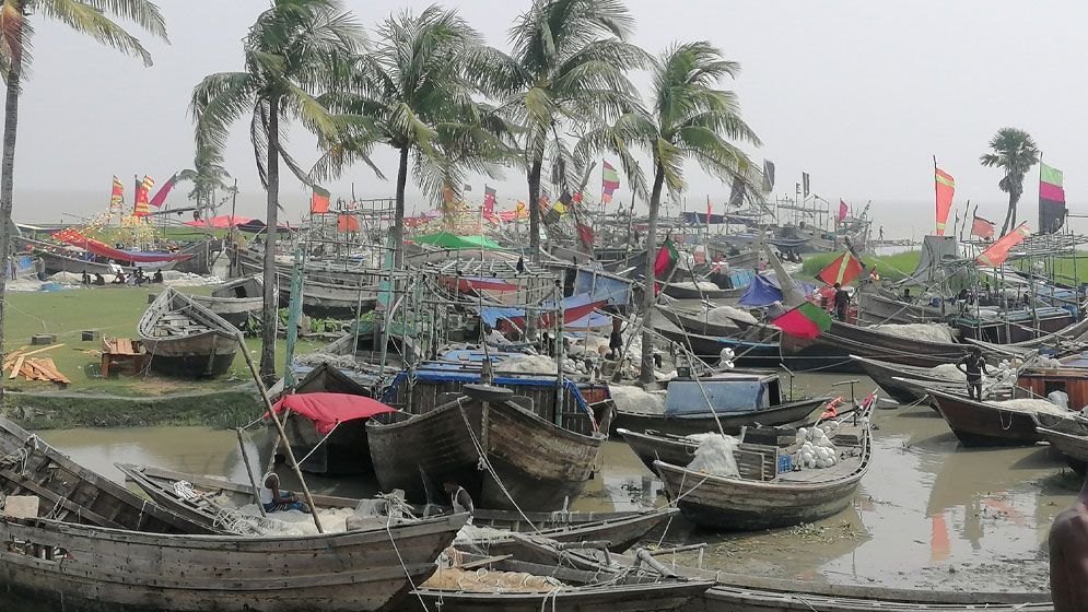 প্রজনন নিষেধাজ্ঞায় লাভবান ভারতের জেলেরা