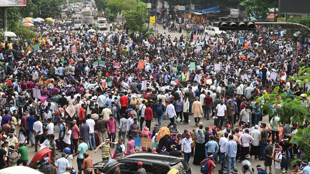 সভা-সমাবেশ শাহবাগের পরিবর্তে সোহরাওয়ার্দীতে করতে বললেন উপদেষ্টা