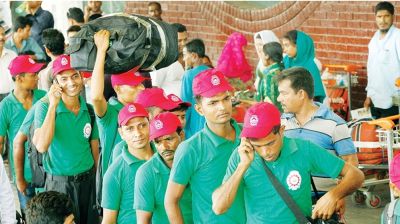 দুর্নীতিবাজ কর্মকর্তারা বহাল তবিয়তে