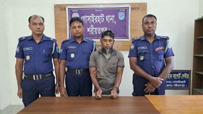 ১০ টাকার লোভ দেখিয়ে শিশুকে ধর্ষণচেষ্টা