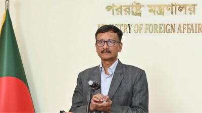 কুয়েত সফরে পররাষ্ট্র উপদেষ্টা