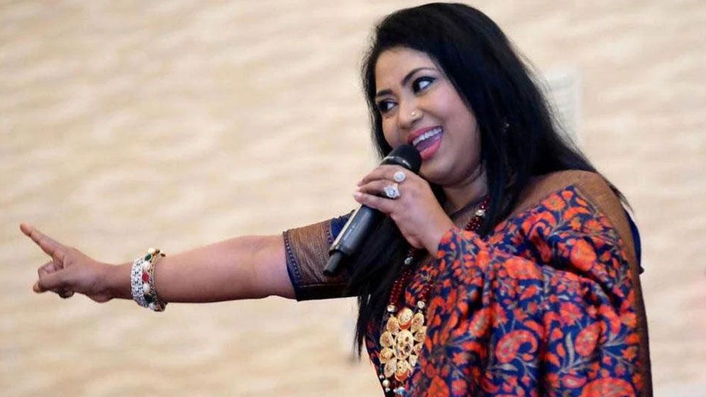হাসিনাকে বুকে জেঁকে বসা জগদ্দল পাথরেরে সঙ্গে তুলনা বেবী নাজনীনের