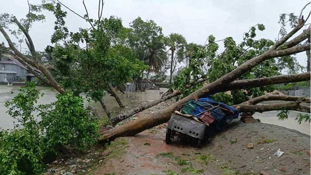 ‘সিডরের’ ভয়াল স্মৃতি এখনো তাড়া করে উপকূলবাসীর